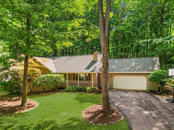 9263 Shorter Lake RD, TraverseCity, MI 49684