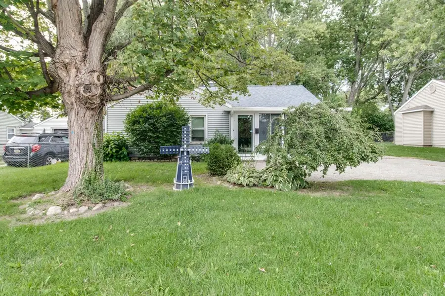 548 Riverside DR, Battle Creek, MI 49015 - #2