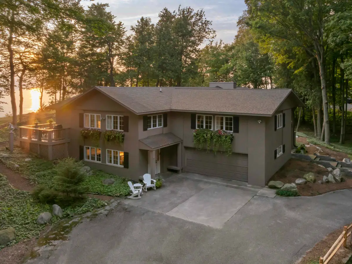 1882 Greenwood LNDG, Frankfort, MI 49635 - #1