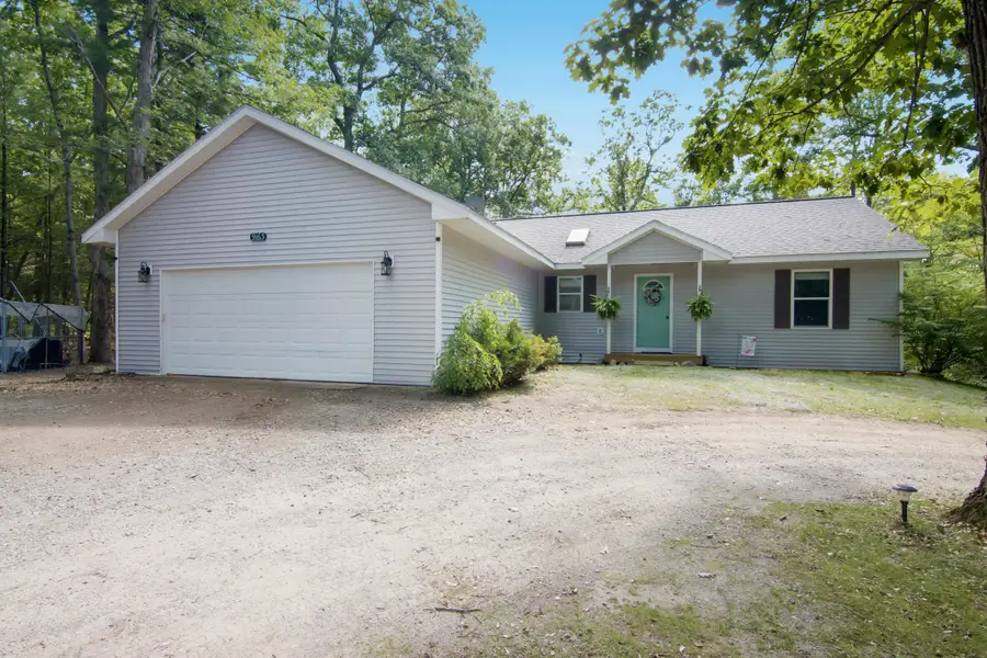 9163 Youker, Grawn, MI 49637 - #2