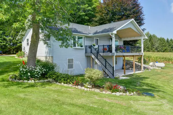 5773 Zue RD, Buckley, MI 49620