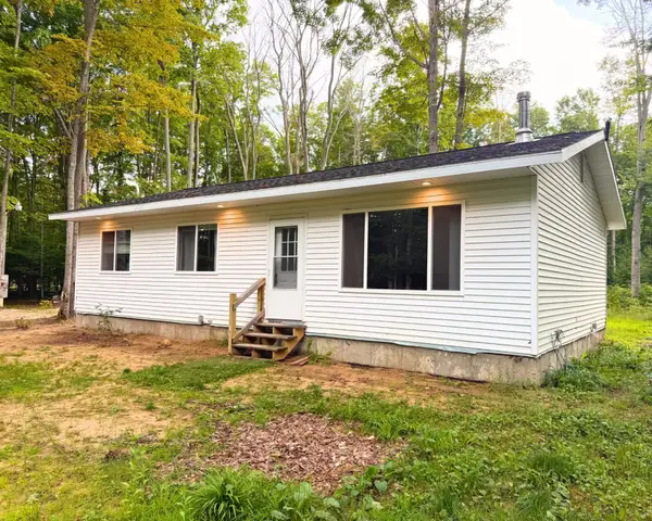 6168 Needles, Kalkaska, MI 49646