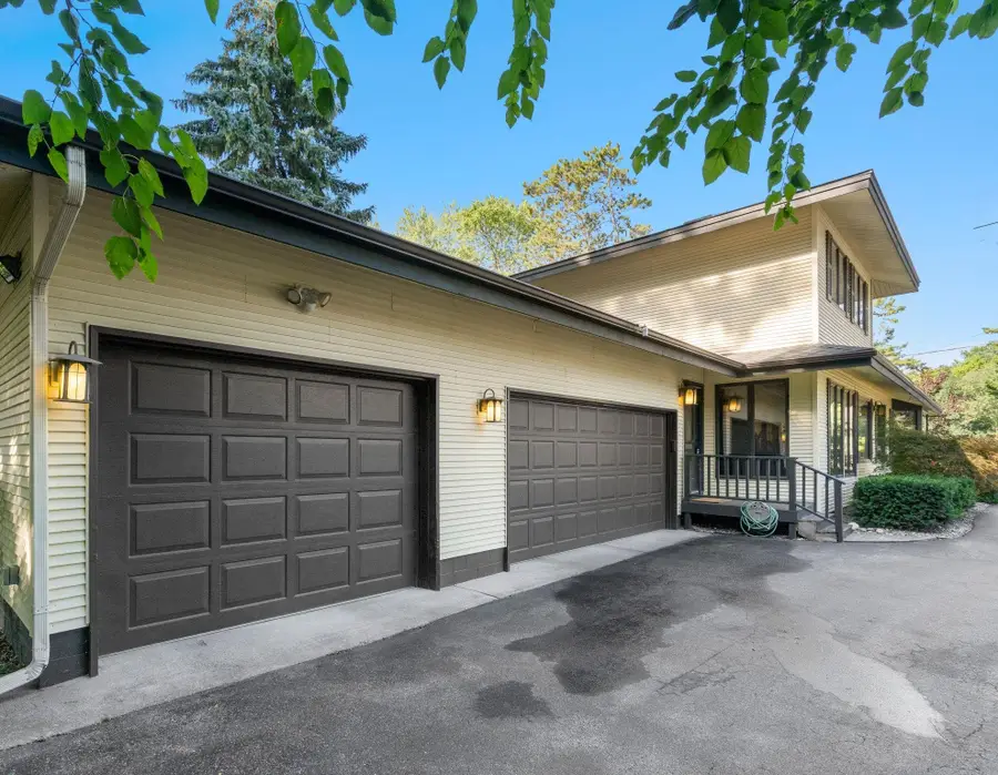 1100 Peninsula, Traverse City, MI 49686 - #2