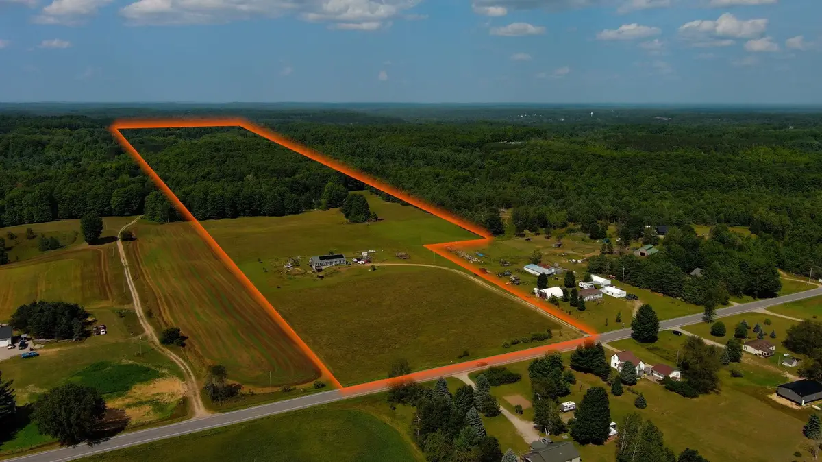 191 E Center, Kingsley, MI 49649 - #1