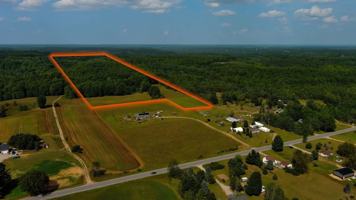V/L E Center, Kingsley, MI 49649 - #1