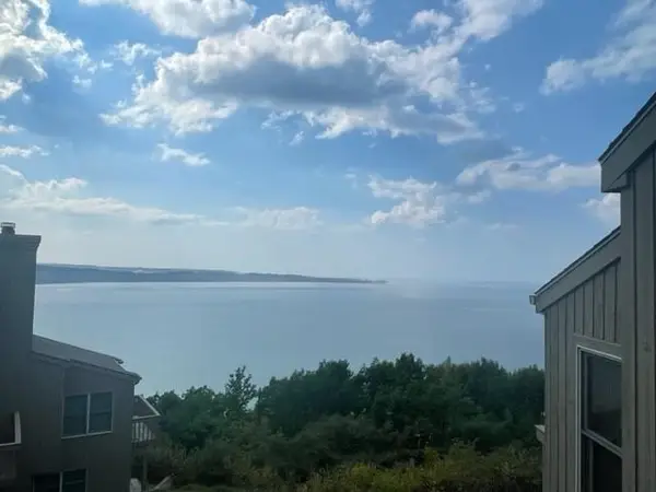 10A Pinnacle, GlenArbor, MI 49636