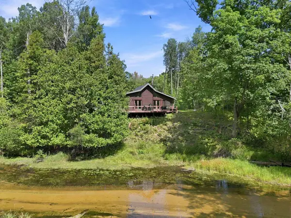 9909 W Lotan, LakeCity, MI 49651