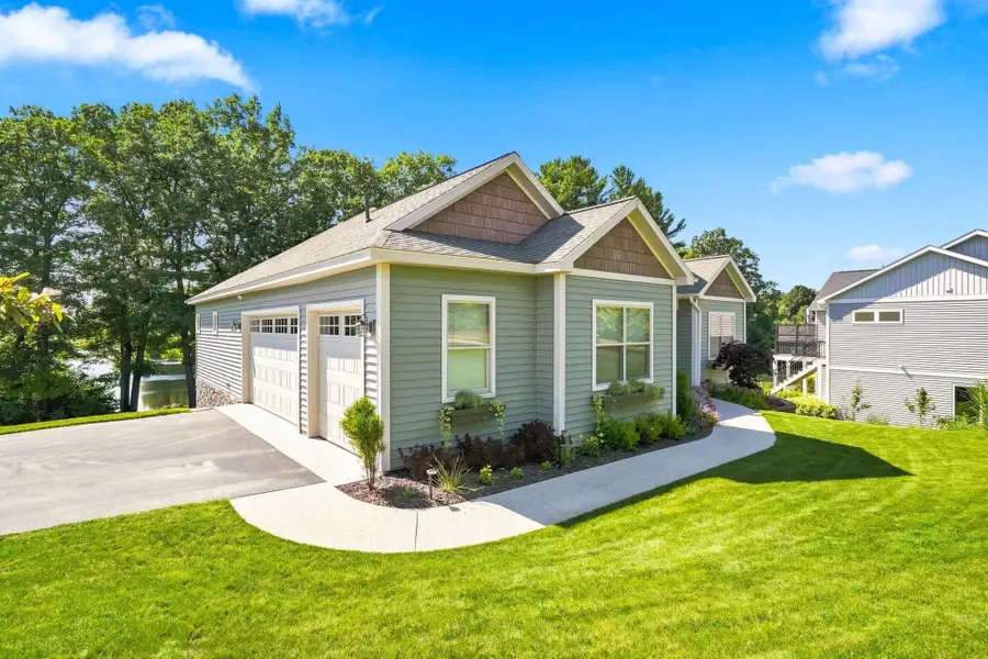 3173 Lake Meadows, Long Lake, MI 49685 - #3