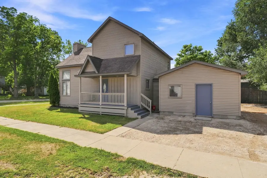 120 S Alvin, Mesick, MI 49668 - #2