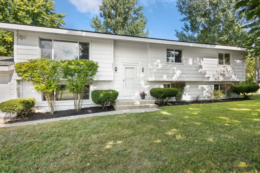 8877 US-31 N, Williamsburg, MI 49690 - #2
