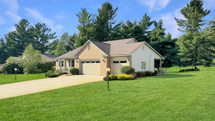618 White Pine DR, Cadillac, MI 49601 - #3