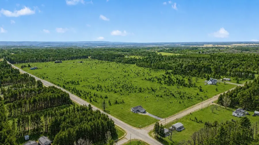 2968 Bowerman RD, Kingsley, MI 49649 - #3
