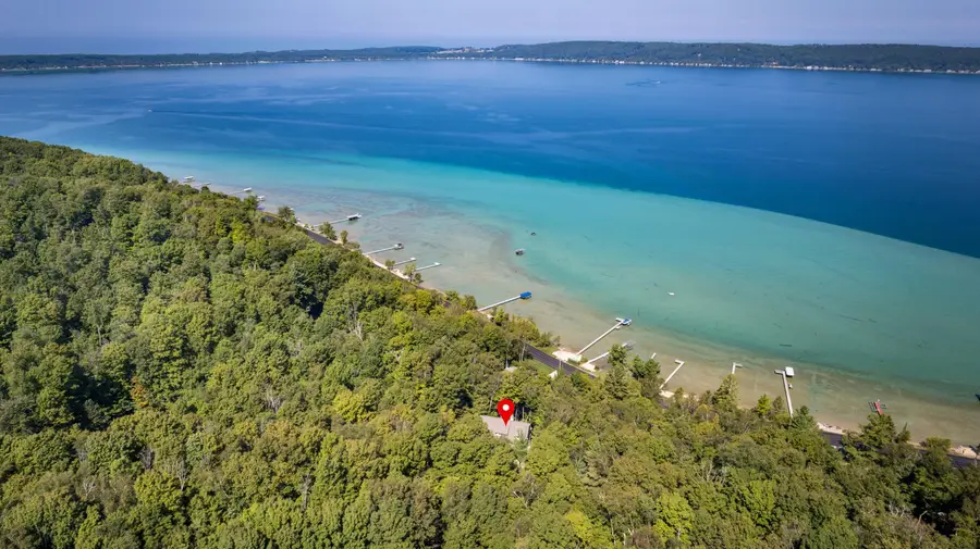 1667 Figg, Frankfort, MI 49635 - #2