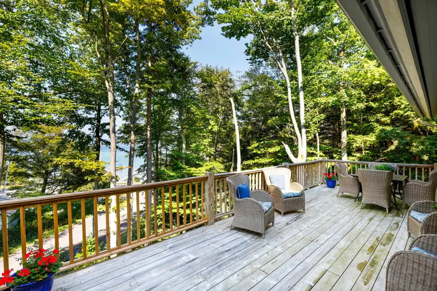1667 Figg, Frankfort, MI 49635 - #3