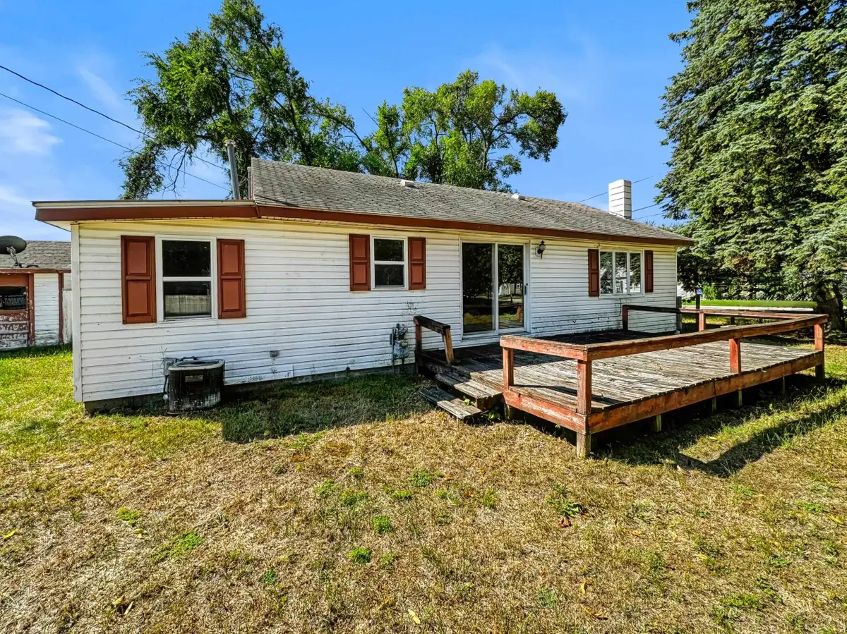 616 Cour ST, Clare, MI 48617 - #1