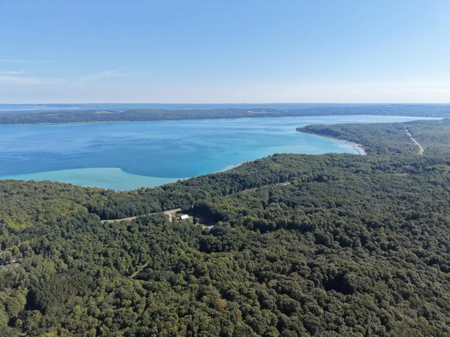 103 Adams, Frankfort, MI 49635 - #3