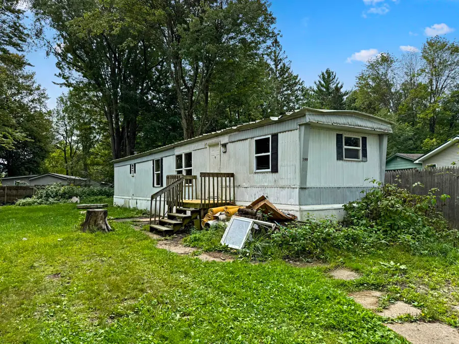 197 Arbutus AVE, Cadillac, MI 49601 - #2