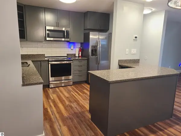 227 Fair, TraverseCity, MI 49686