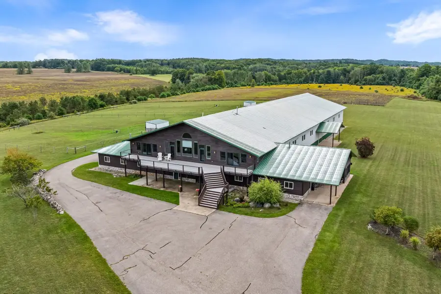 130 S Peninsula, South Arm, MI 49727 - #2