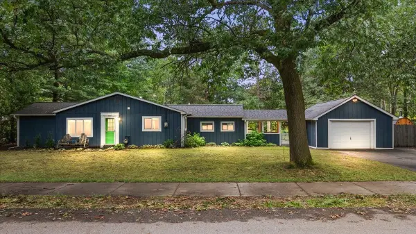 740 Fern, TraverseCity, MI 49686