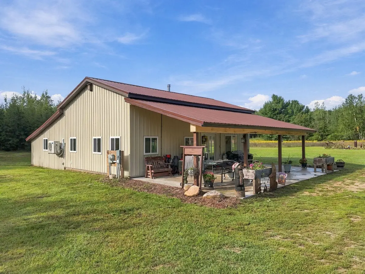 17181 N 10th AVE, Marion, MI 49665 - #1