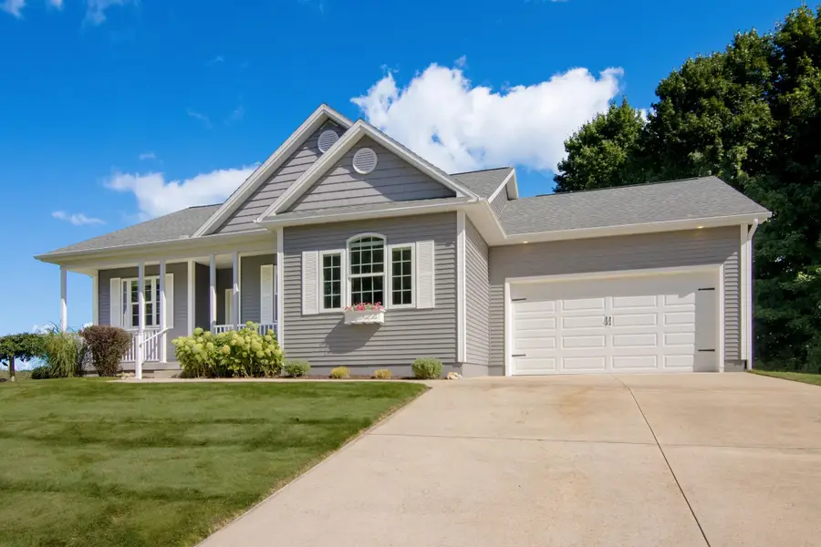 3194 Heritage Park, Garfield, MI 49685 - #2