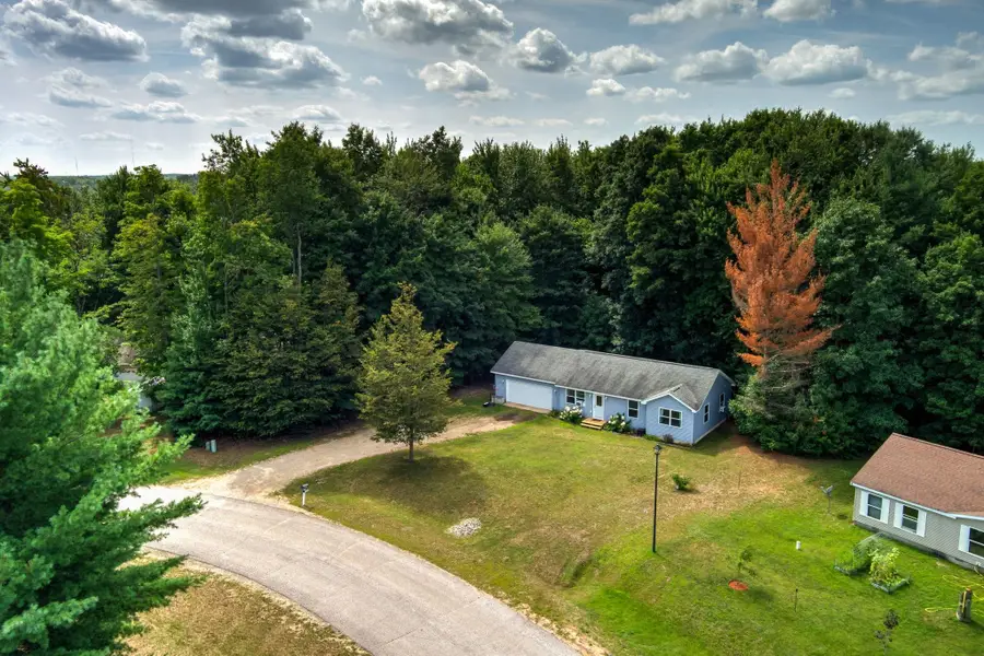 154 N Wood Meadows DR, Buckley, MI 49620 - #3