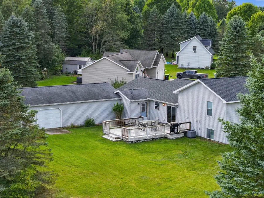 2005 Holland CIR, Traverse City, MI 49685 - #2