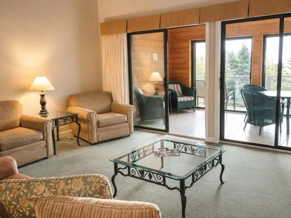 5666 Shanty Creek RD, Bellaire, MI 49615