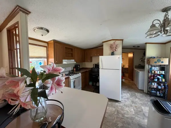 4524 Goldenrod DR, TraverseCity, MI 49685
