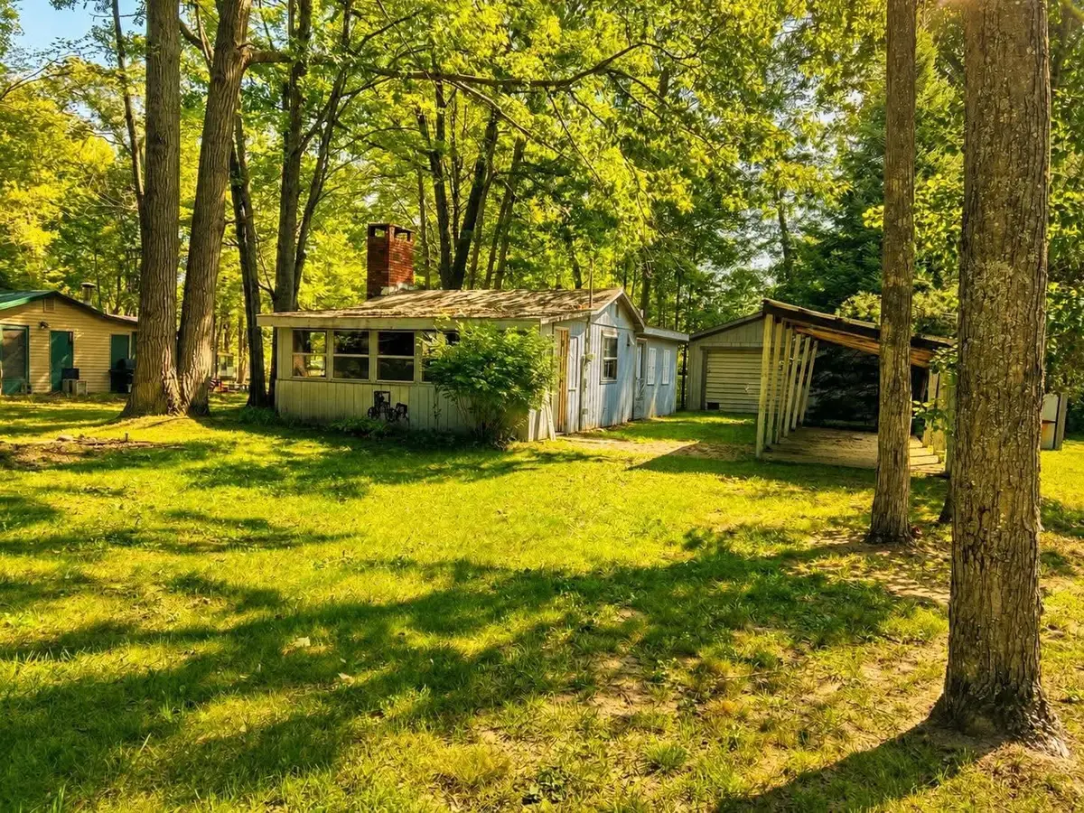 4898 Maplewood, Harrison, MI 48625 - #1