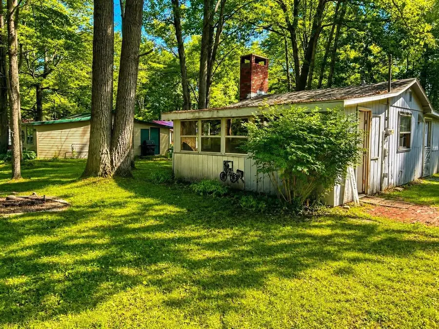 4898 Maplewood, Harrison, MI 48625 - #2