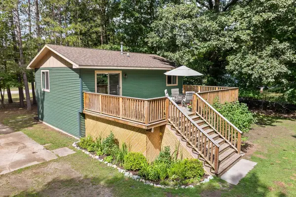 4948 Red Oaks DR, TraverseCity, MI 49685