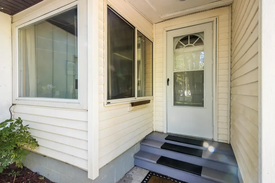 303 Arbutus, Cadillac, MI 49601 - #2