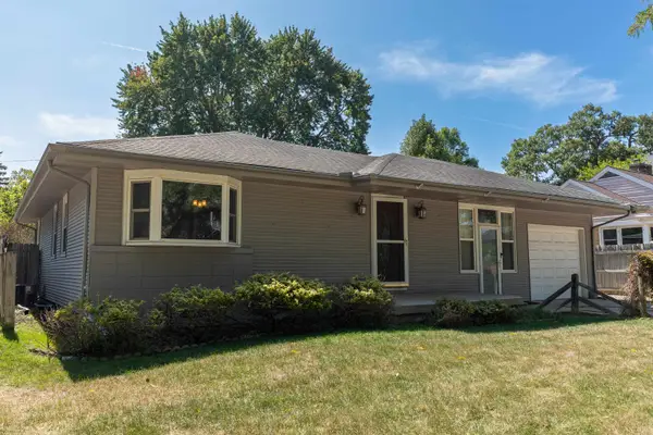 2016 Center AVE, BayCity, MI 48708