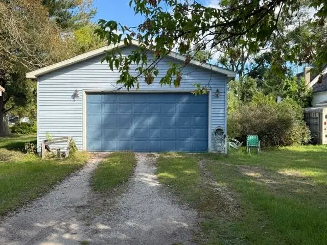 709 Linden, Cadillac, MI 49601 - #2