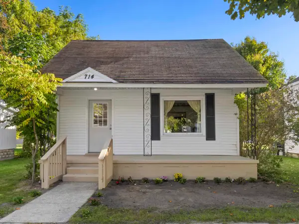 714 James, Frankfort, MI 49635