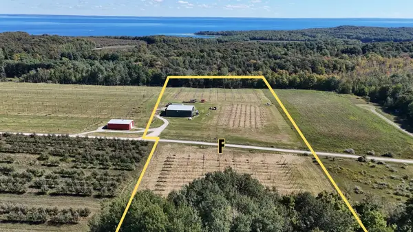 5766 (Parcel F) N Omena Rise, Northport, MI 49670
