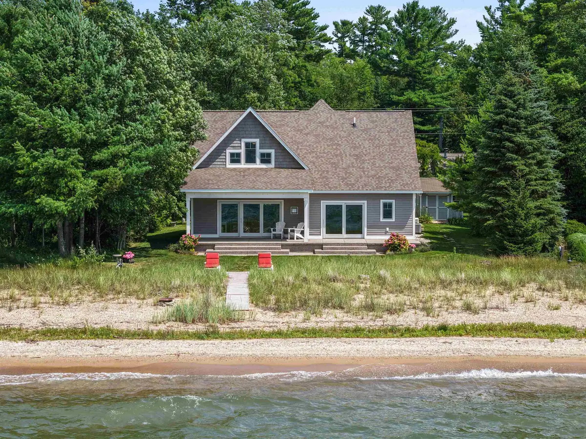 6557 Deepwater Point, Williamsburg, MI 49690 - #1