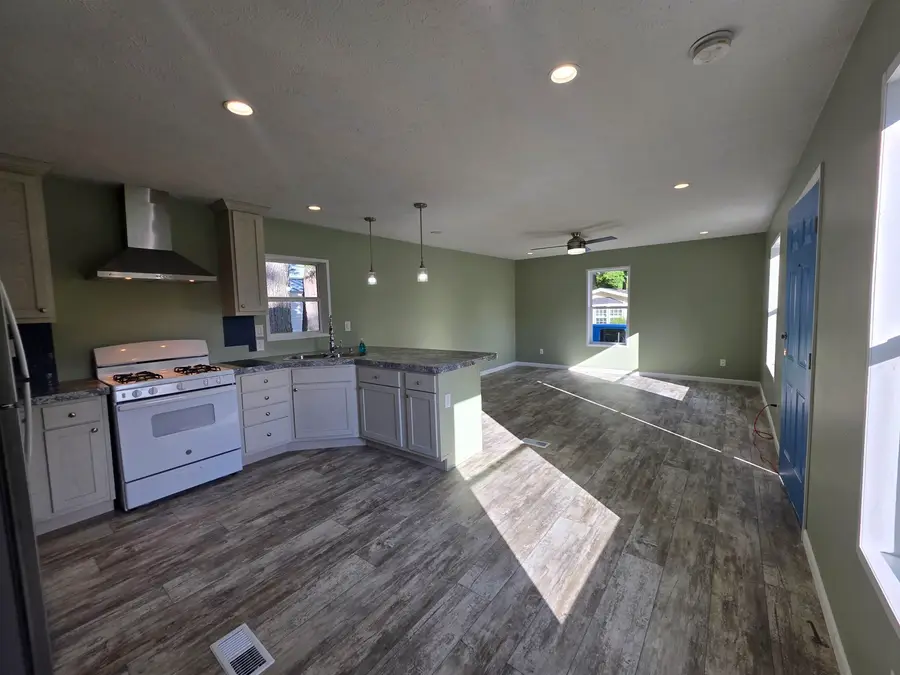 616 Shadywood, Elk Rapids, MI 49629 - #3