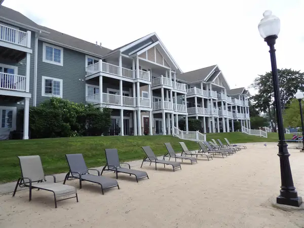 1246 Sunnyside, Cadillac, MI 49601