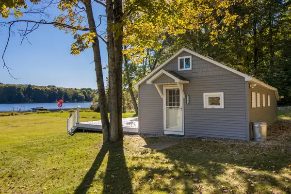 5700 Blue Gill BND, Ellsworth, MI 49729