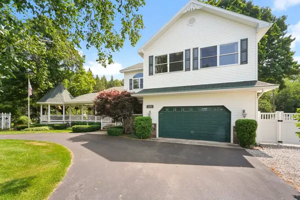 5161 Silver Pines, TraverseCity, MI 49685