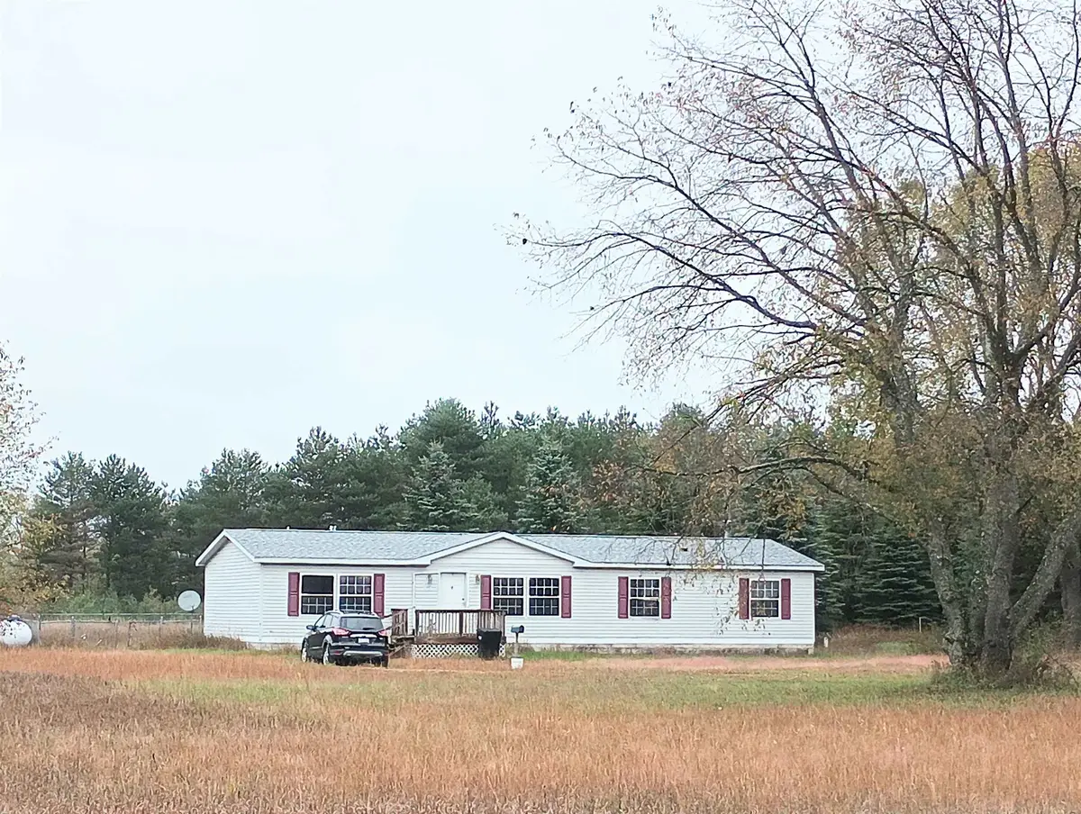 17538 Ridgeway DR, Thompsonville, MI 49683 - #1