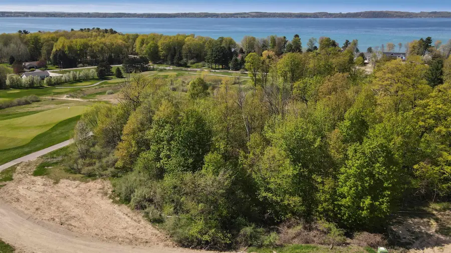 7752 Turnberry CIR, Williamsburg, MI 49690 - #3