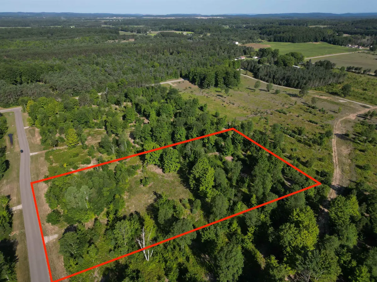 1087 E Solaris, Kasson, MI 49664 - #1