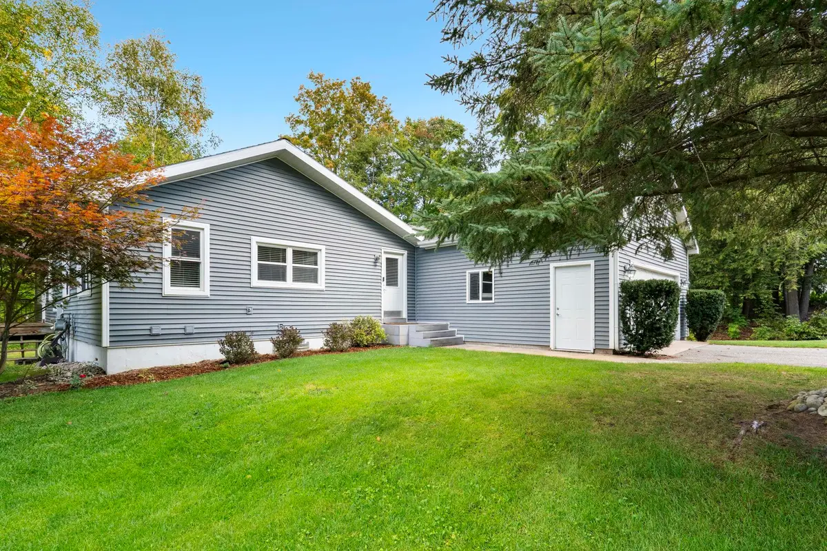 711 Brakel Point, Traverse City, MI 49685 - #1
