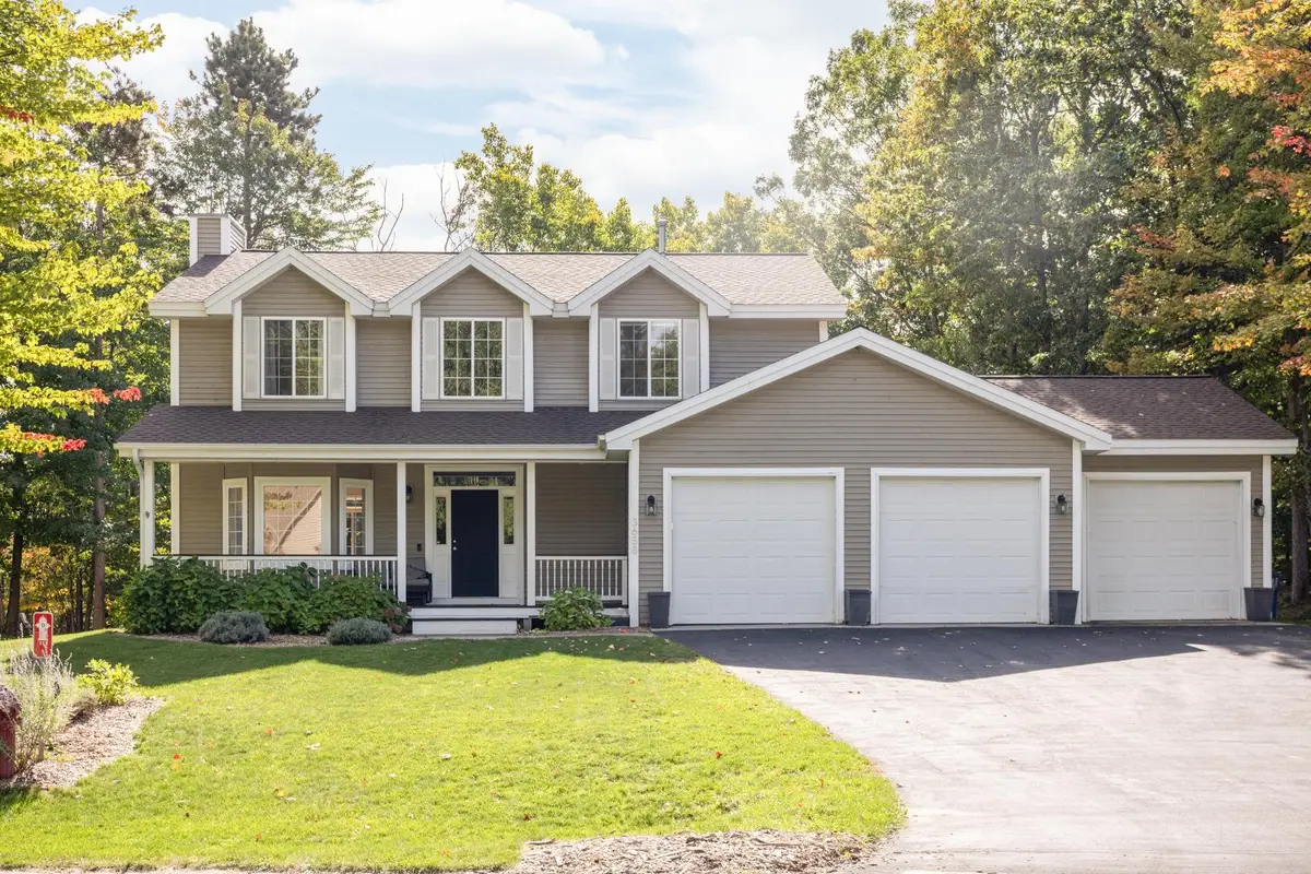 3658 Oxford DR, East Bay, MI 49686 - #1