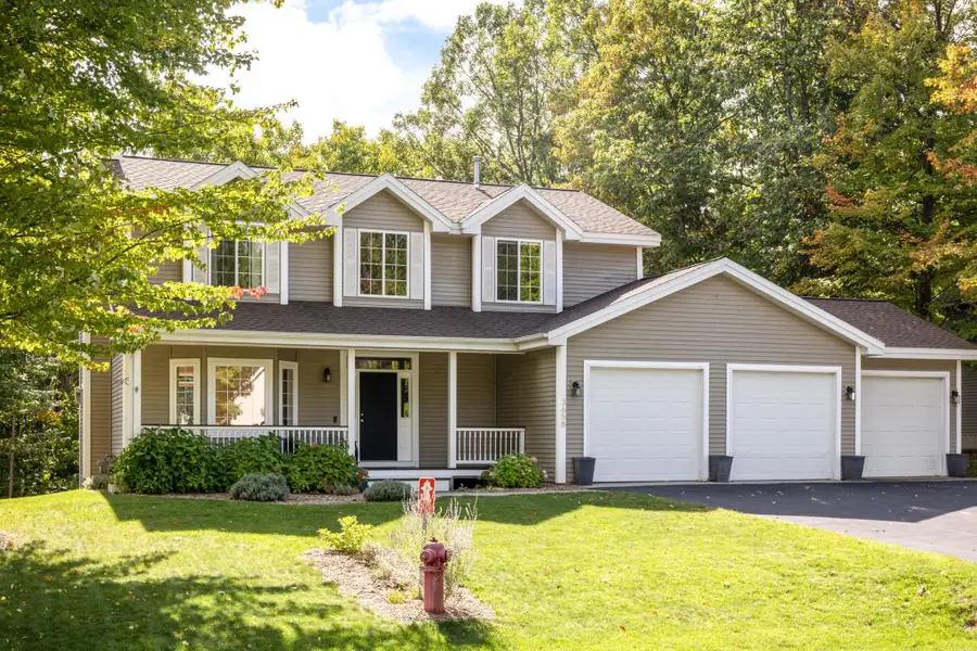 3658 Oxford DR, East Bay, MI 49686 - #2