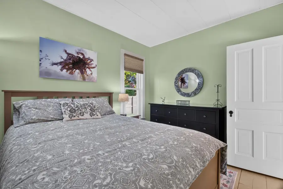 828 E Eighth, Traverse City, MI 49686 - #2
